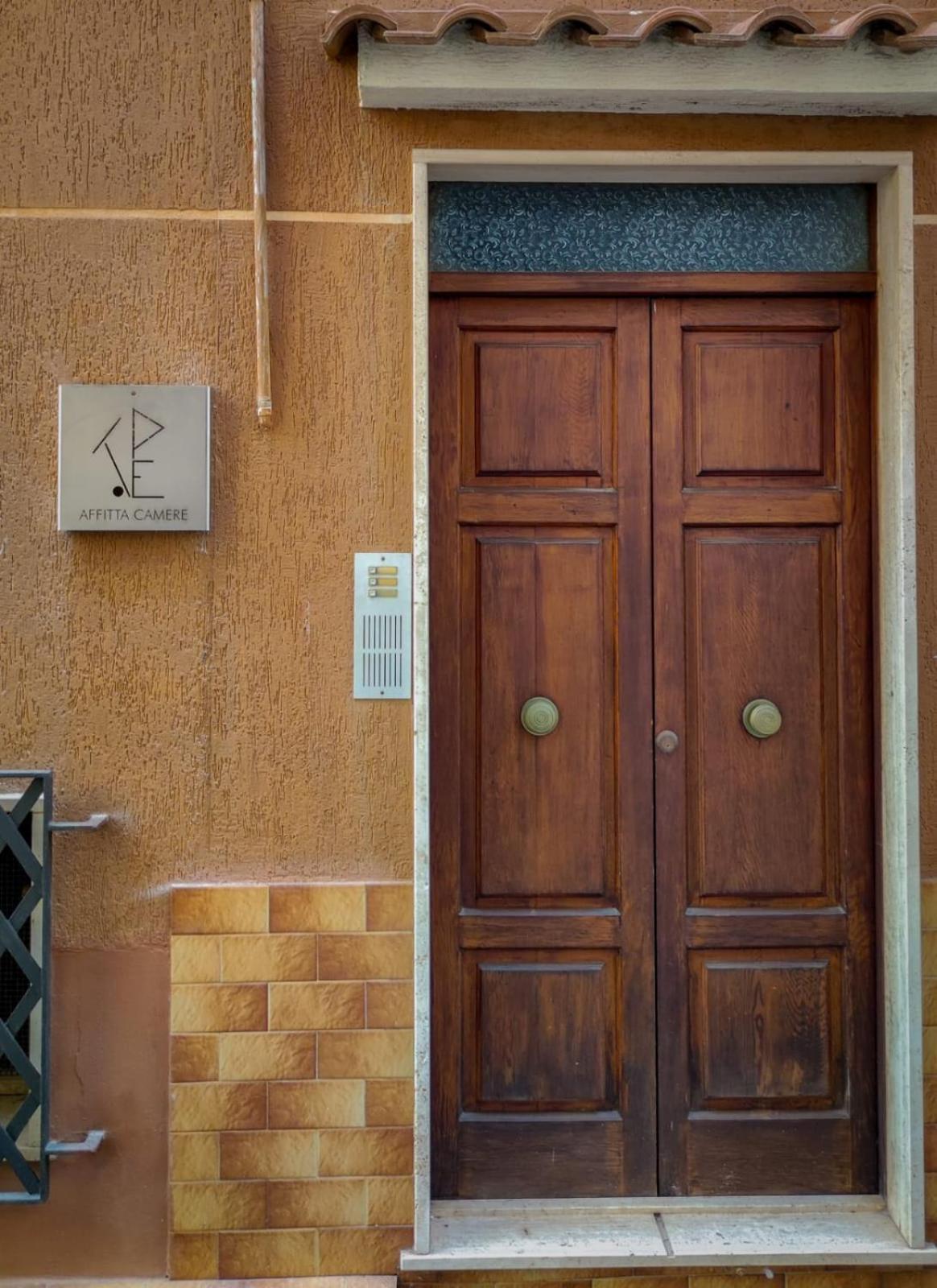 Petite Etoile Hotel Sant'Agata di Militello Exterior photo